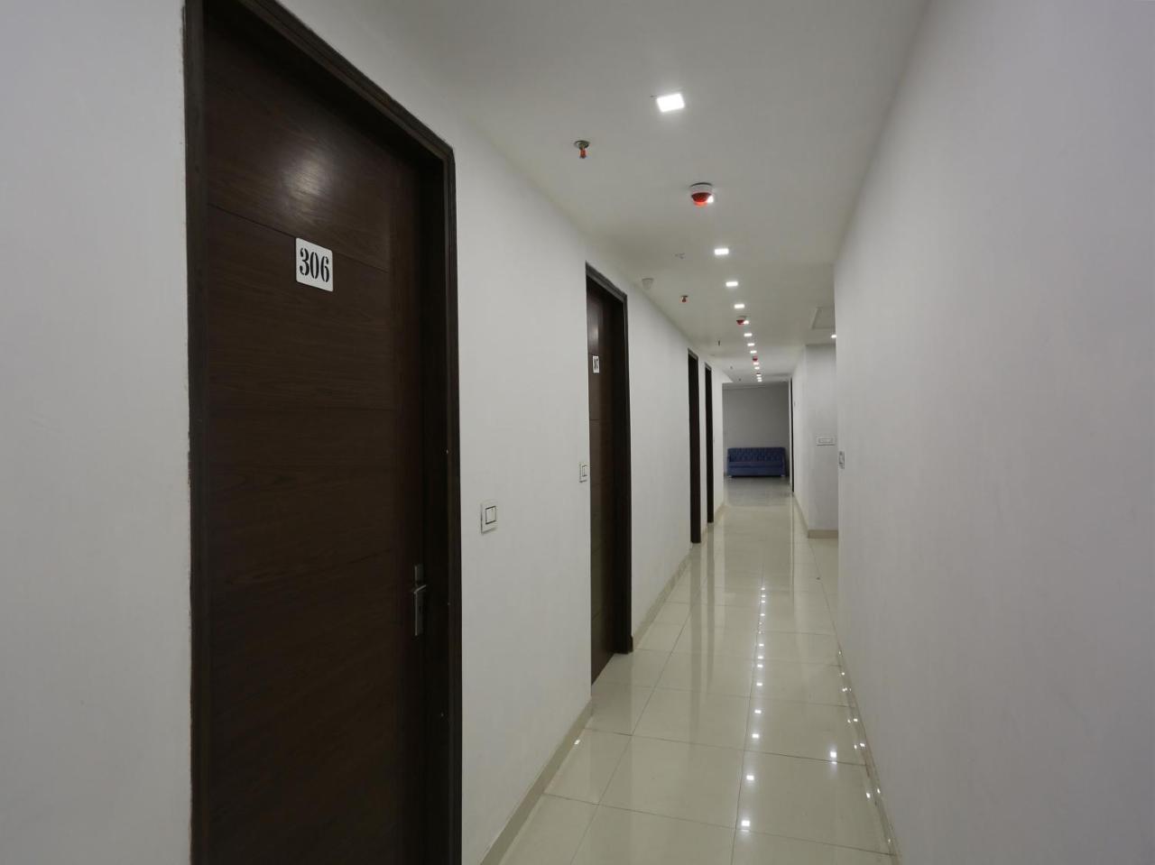 Amora Rooms Dwarka 新德里 外观 照片